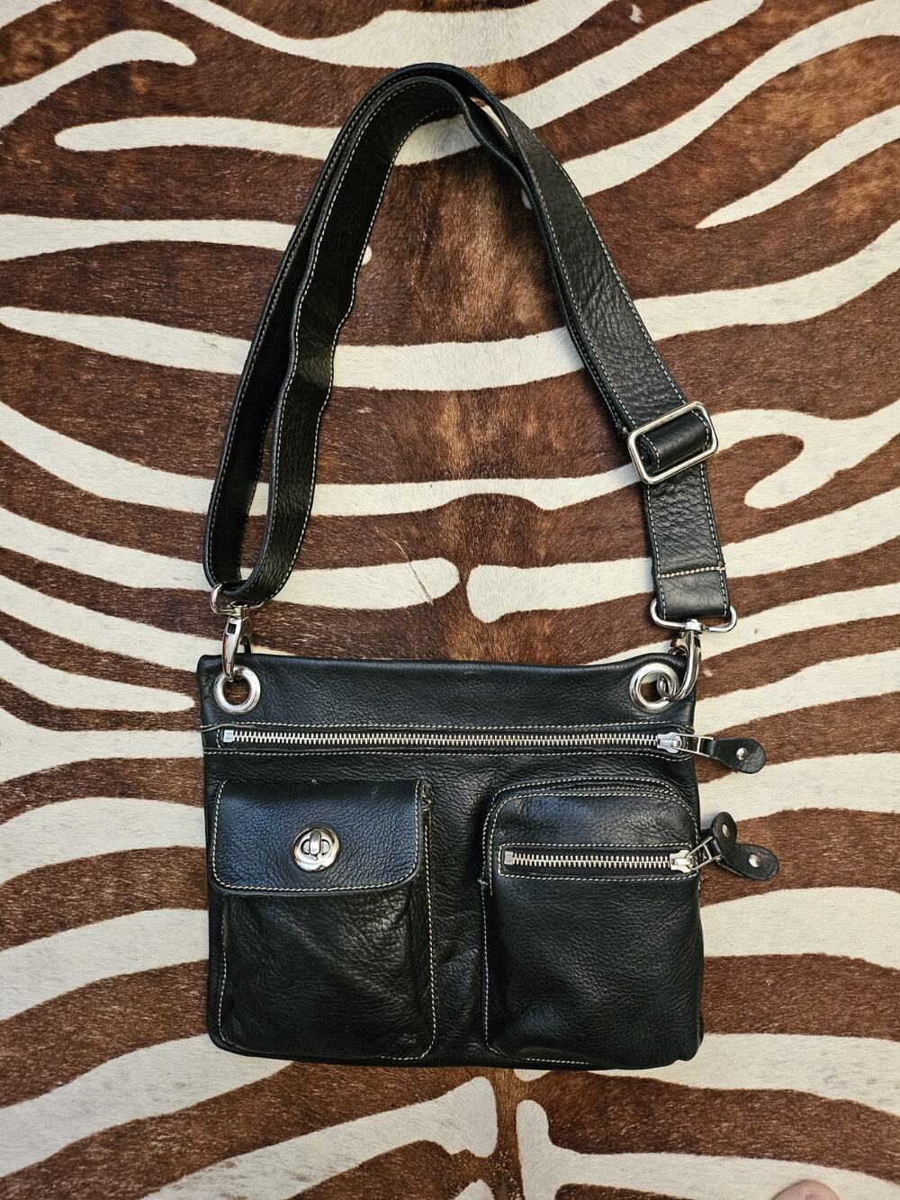 Vintage ROOTS Villager Pebbled Leather Crossbody Bag Messenger Utility Purse